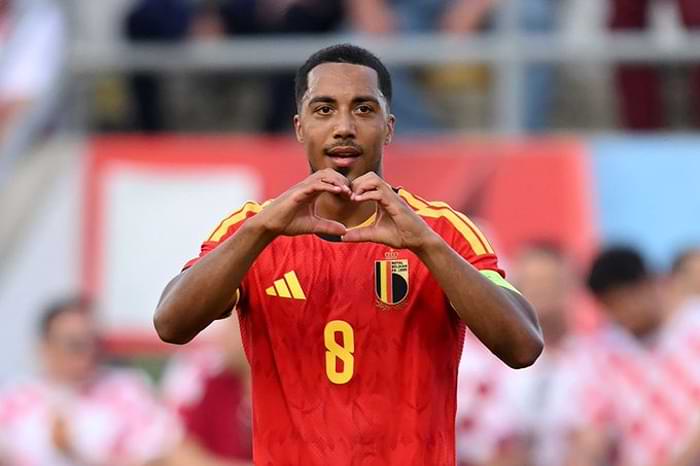 Youri Tielemans secures Manchester United move
